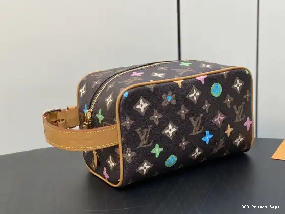 AAA Replica Ru KIT LOCKER bag-23*13*12CM VUITTON LOUIS DOPP 0528